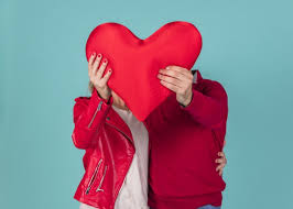 Yeni ev alan, yeni evlenen derken, evine ilk defa gidilen kişiler olmaktadır. Kiz Arkadasa Alinabilecek Hediyeler En Iyi Hediye Fikirleri