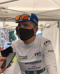 La máquina de sacar talento del deceuninck ha puesto sobre la mesa del giro de italia el nombre de joão almeida, el nuevo líder de una carrera que pierde favoritos por el camino a una velocidad de vértigo. Joao Almeida Cyclist Wikipedia