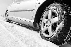 Autofahrer müssen innerhalb dieses zeitraumes bei schnee, matsch oder eis mit winterreifen unterwegs sein oder alternativ schneeketten auf mindestens zwei antriebsräder montiert haben. Winterreifen Ab Wann Soll Man Wechseln