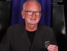 Sean Sultan's Instagram, Twitter & Facebook