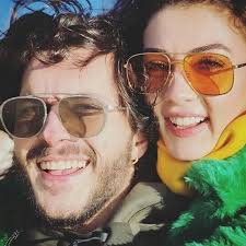 Burcu özberk is one of the famous turkish actress. Ø±ØºÙ… Ø§Ù†ÙØµØ§Ù„Ù‡Ø§ Ø¹Ù† Ø­Ø¨ÙŠØ¨Ù‡Ø§ Ø¨ÙˆØ±Ø¬Ùˆ Ø£ÙˆØ²Ø¨ÙŠØ±Ùƒ ØªÙ‚ÙˆÙ… Ø¨Ù‡Ø°Ø§ Ø§Ù„ØªØµØ±Ù Ù…Ø¬Ù„Ø© Ù‡ÙŠ