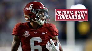 Share a gif and browse these related gif searches. Alabama Crimson Tide On Al Com Devonta Smith One Handed Touchdown Vs Lsu Facebook