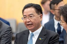 Interview with Taiwan’s foreign minister + VW and forced labor •  Table.Briefings