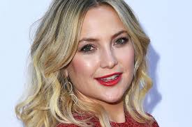 How Stars Keep Up Their Hair Color While Pregnant