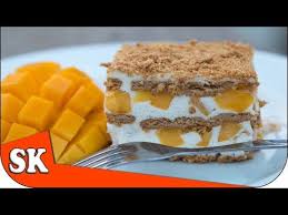 How To Make A Mango Float A Mango Float Is A Delicious Traditional Filipino Dessert Make A Simple Decadent Cake Mango Dessert Recipes Graham Cake Mango Float