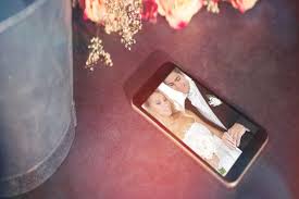 Smartphones are a truly awesome and convenient way to instantly capture all those special 1. 10 Tips For Taking Great Wedding Pictures And Video With Your Iphone