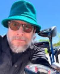 Kris's new picture and golfing skills