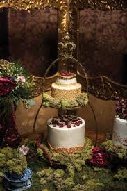 Hrh the infanta elena of spain and don jaime de marichalar. A Victoriana Twist On Romeo And Juliet Uk Wedding Blog Nbcc So You Re Getting Married Wedding Cakes With Flowers Whimsical Wedding Romeo And Juliet