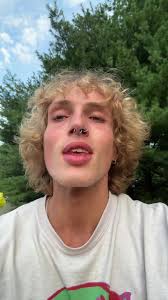 Happy Borthday to Logan Ceiny Ahh Div