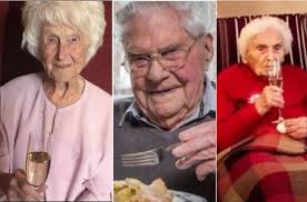 Troje stulatków zdradza sposoby na długowieczność: whisky, deser po  obiedzie i unikanie mężczyzn