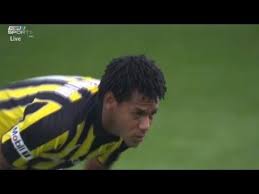 Romarinho başka oyuncu ile karşılaştır. Olha Como Foi A Estreia De Romarinho No Al Ittihad 18 08 2018 Youtube
