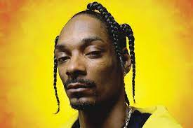 Music video by snoop dogg performing gin and juice. The Genius Of Snoop Dogg S Hairstyles In 8 Examples