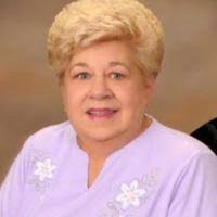 Barbara Redding's Instagram, Twitter & Facebook