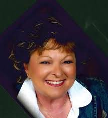 Lela Simpson's Instagram, Twitter & Facebook