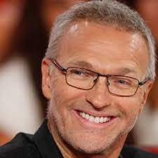 Il en est l'un des sociétaires. Les Grosses Tetes Apres Ses Critiques Contre Laurent Ruquier Jean Jacques Peroni Ecarte Par Rtl Femme Actuelle Le Mag