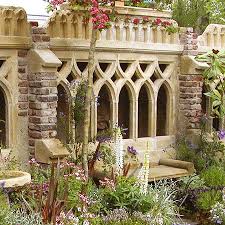 Hübsche dinge für den garten sind meist von kurzer lebenszeit: Antike Deko Garten Ruine Newcastle Cloister