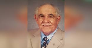 Ashley Harness's Instagram, Twitter & Facebook