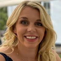 Holly Burdett's Instagram, Twitter & Facebook