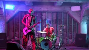 Fox, 34, presented at the sunday awards show and kelly, 30, performed. Mtv Machine Gun Kelly Performs My Ex S Best Friend Bloody Valentine With Blackbear Travis Barker 2020 Video Music Awards Facebook