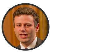 Luke Sullivan's Instagram, Twitter & Facebook