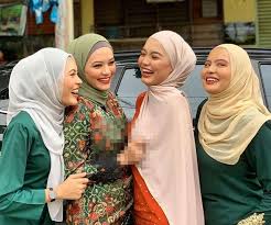 Shaheizy sam bin abdul samad (born 4 september 1982) is a malaysian actor, singer and producer who was known as a young star in the 1990s before rising to fame in the controversial movies, bohsia: Local Actress Causes Stir On Social Media After Posting Inappropriate Photo