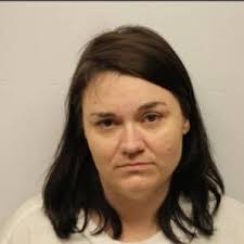 FUGITIVE WANTED BY CHATHAM COUNTY SUPERIOR COURT: Tracy Michelle Loos-Mixon  If you have information