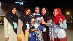 Sudah siap belajar lagi hari ini. Smkn 1 Barru Raih Juara 3 Lomba Kalam Jamaie Festival Pelajar Sulsel Tribun Timur