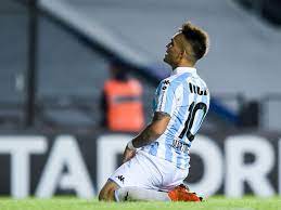 Pasé de racing, donde hacía goles y la gente coreaba mi nombre, era siempre titular, a un país nuevo, un. Racing Club President Confirms Lautaro Martinez Has Been Sold To Inter With Paperwork Signed 90min
