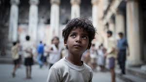 Sunny pawar, sulle spalle di abhishek bharate, è il piccolo saroo. Lion La Strada Verso Casa Trama Cast Trailer E Streaming Del Film