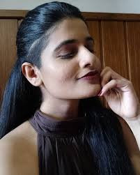 Binal Shah ♉ (@binalshah013)