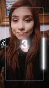 Ale Williams's Instagram, Twitter & Facebook