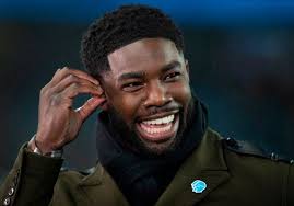Attonito, senza parole, con lo sguardo severo di chi ha sempre. Roy Keane Insists Manchester City Star Needs Drug Tested As He Roasts Micah Richards Over Lofty Claim Daily Record