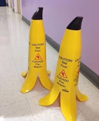 Awesome Slippery Floor Signs Sign Slippery Wetfloor Bannana Innovative Innovation Wet Floor Signs Funny Signs Funny