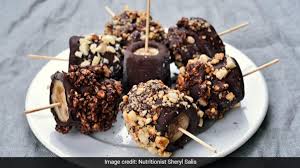 Some people need to find high calorie foods in order to gain weight and increase lean muscle, while others need calories for weight gain but must watch their cholesterol intake. On A Diet Try These 5 Healthy Chocolate Dessert Recipes To Indulge In Sweetness Without Guilt Ndtv Food