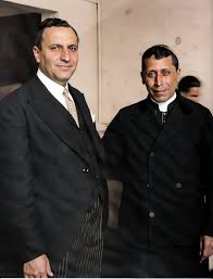 Dos grandes personajes de la historia de Costa Rica, el expresidente Dr Rafael Ángel Calderón Guardia y Monseñor Víctor Manuel Sanabria Martínez.