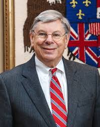 Larry Tranum's Instagram, Twitter & Facebook