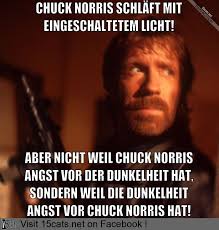 Chuck Norris Schl Auml Ft Mit Eingeschaltetem Licht Chuck Norris Spruche Witze Lustige Spruche