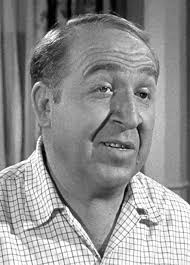 Jesse White american actor born 1917