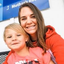 Amanda Hellerich (@ahellerich)