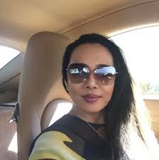 Yung nag demand ka ng krispy lumpia, ibababad mo din pala sa suka🙃  #fblifestyle