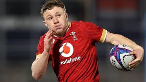 Kayla ann xoxo leaked reaching out to Bella via email as