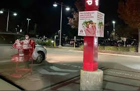 Jan 28, 2021 · how does target drive up work? What Is Curbside Pickup How Does It Work 6 Tips For A Great Trip