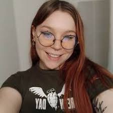 Crystal Morin's Instagram, Twitter & Facebook