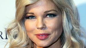 Gruselig? "Baywatch"-Star (53) wird optisch immer jünger!