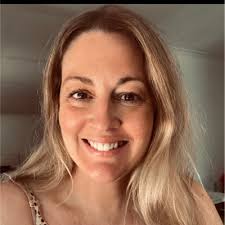 Celebrating with these Amazing women ❤️Team Cover-More