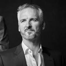 Alan Mccormick's Instagram, Twitter & Facebook