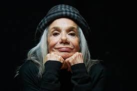 Ana María Picchio: un ansiado debut en teatro, los recuerdos de la infancia  y la cercanía de los 80