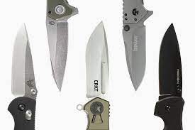It should be able to perform several other tasks such as open a bottle, cut wires, have a also, their blade should be retractable so that they can be stored safely in the pocket. The 15 Best Edc Pocket Knives Under 100 Hiconsumption