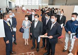 自衛隊東京大規模接種センターのお知らせ 防衛省・自衛隊が、藤沢市民も対象とした、新型コロナワクチン東京大規模接種センターを設置しています。 予約方法等の詳細は、次のリンクからご確認ください。 自衛隊 大規模接種センターの概要 予約サイト案内（予約・受付案内）（外部サイト. ã‚³ãƒ­ãƒŠãƒ¯ã‚¯ãƒãƒ³ æŽ¥ç¨®åŠ é€Ÿã¸ç·åŠ›ã‚' ãƒ‹ãƒ¥ãƒ¼ã‚¹ å…¬æ˜Žå…š