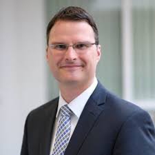 Within the volksbanken raiffeisenbanken cooperative financial network. Christian Koch Leiter Investment Manager Koln Wuppertal Director Deutsche Bank Ag Wealth Management Xing